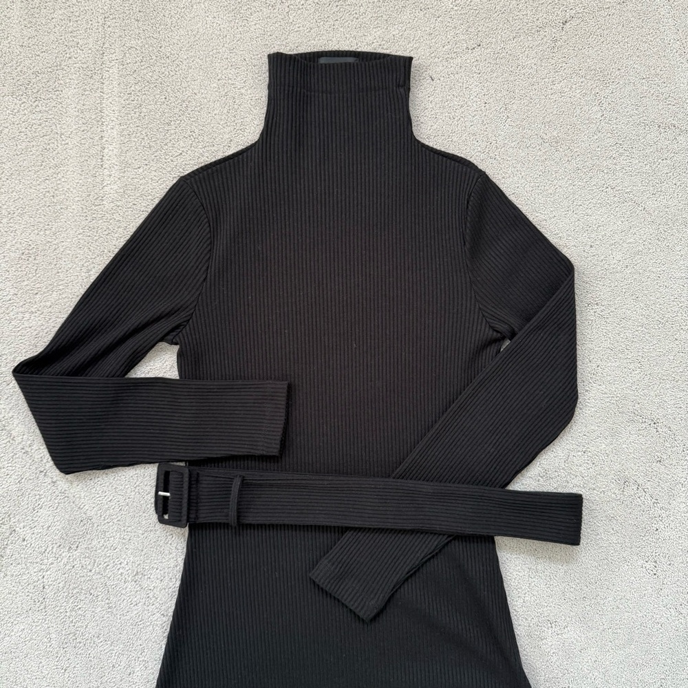 Club Monaco Black Ribbed Turtleneck